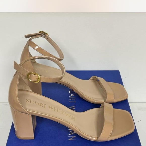 Stuart Weitzman Women's Tan Sandals - Picture 5 of 7